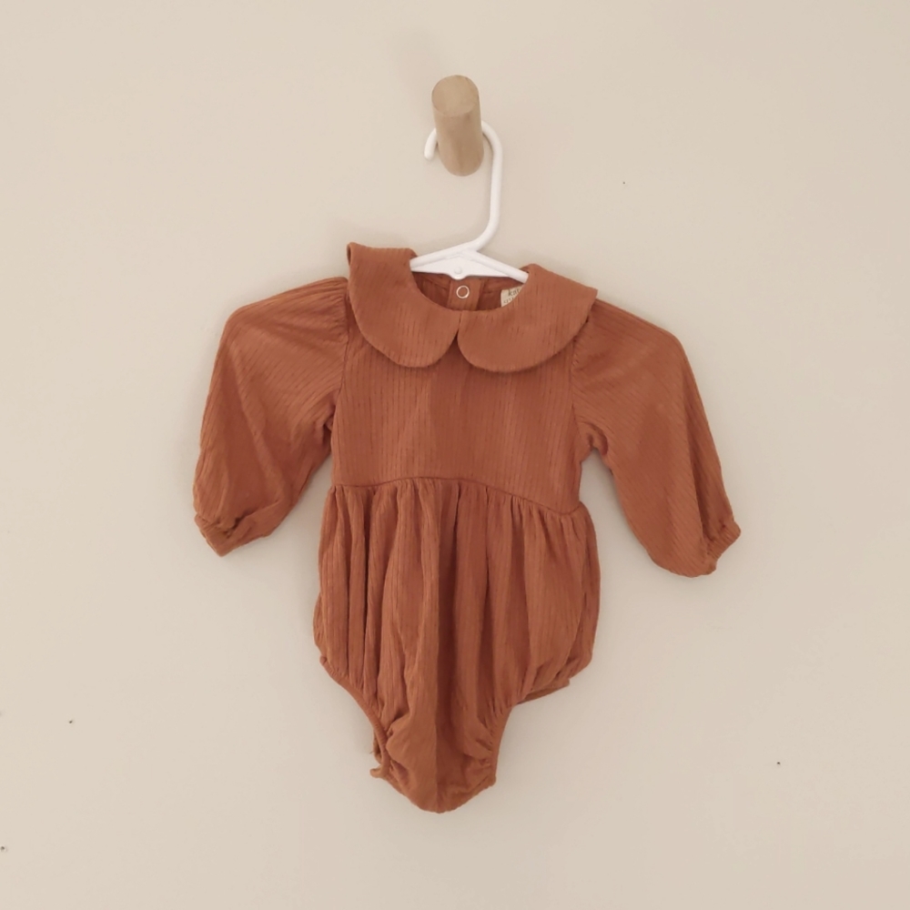 Sweet Kate Quinn 0-3 months Rust Colored Bubble collared bodysuit